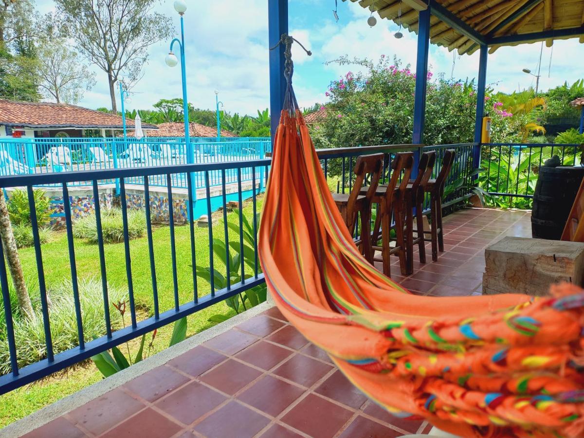 Finca Hotel Villa Del Sol Pueblo Tapao Luaran gambar